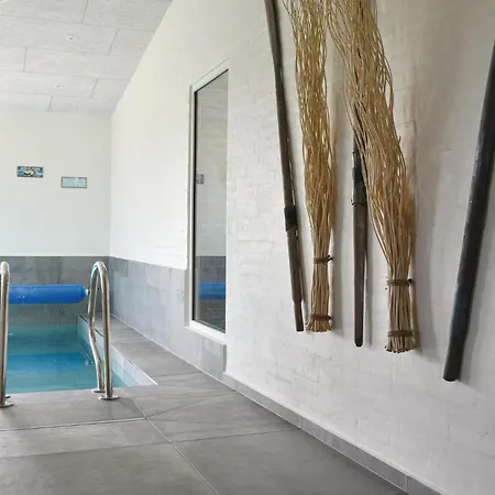 In With Sauna 德斯泰德