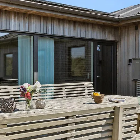 بيت للعطل In With Sauna ثيستد