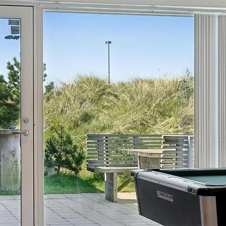 In With Sauna بيت للعطل ثيستد