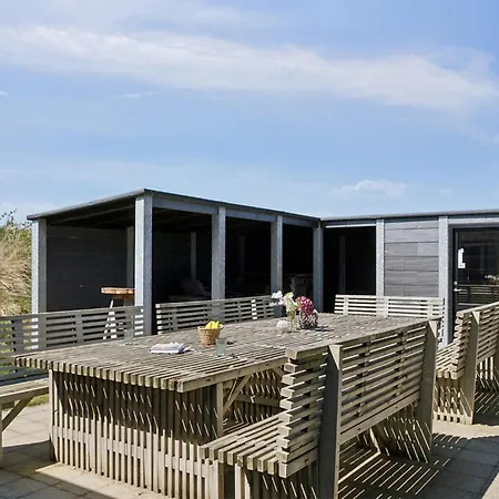 In With Sauna 度假居 *