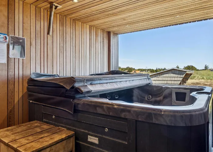In With Sauna بيت للعطل *
