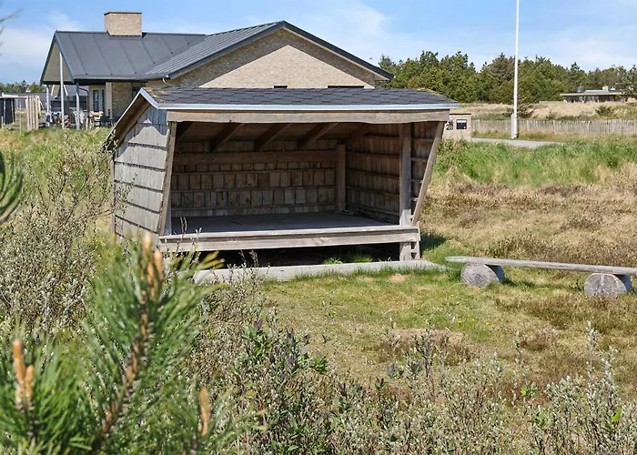 In With Sauna *